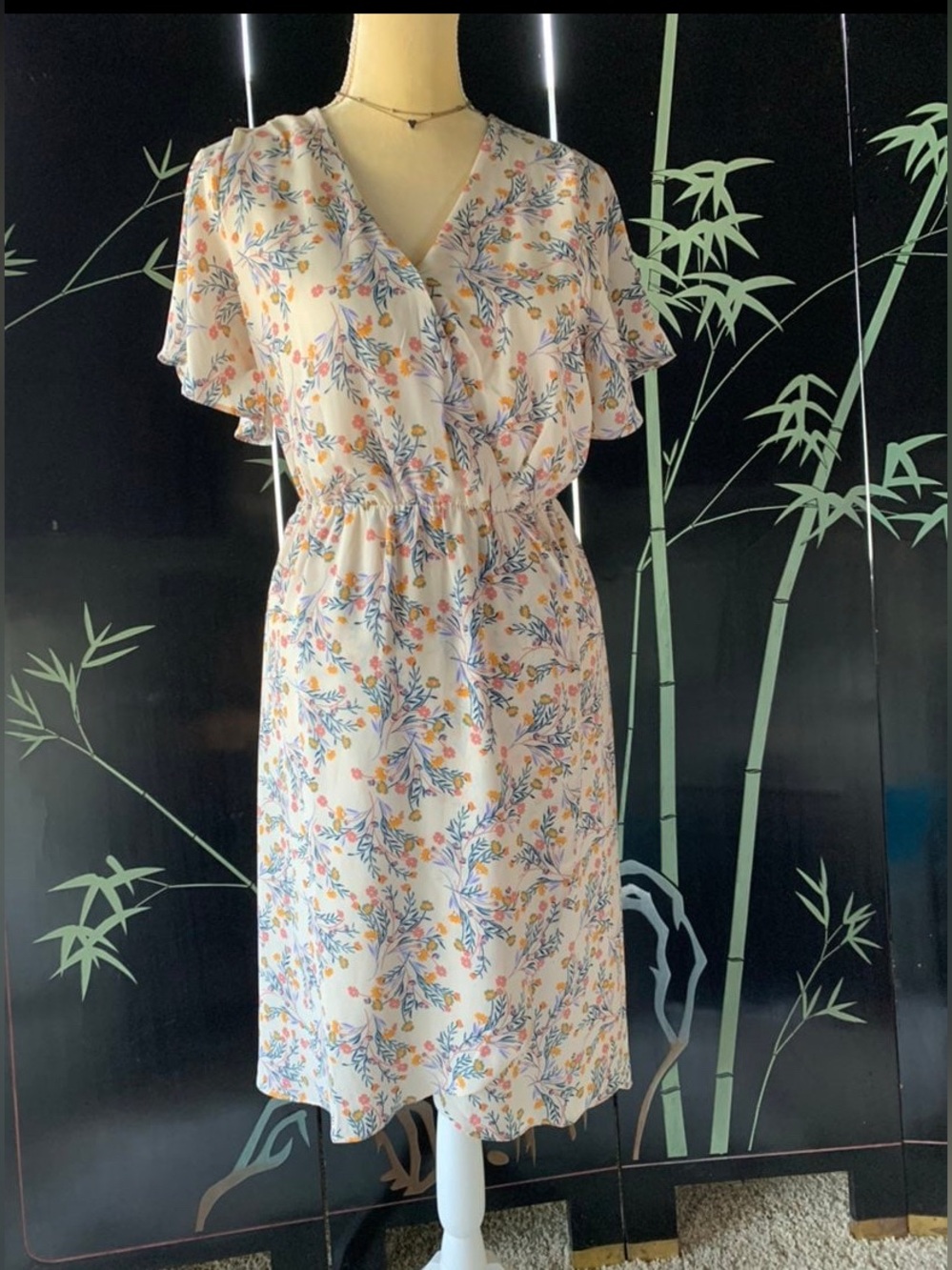 Sienna Sky floral wrapped dress size L juniors